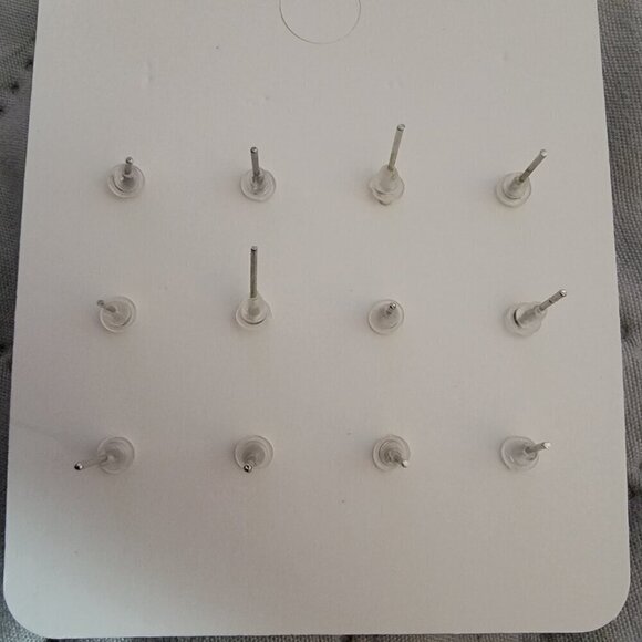 ❤️MINT Earring Set of Six Pierced Post Earrings NEW ❤️ - Picture 8 of 8